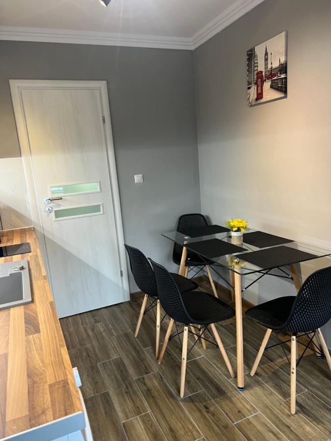 Benny & Bella Guest House Oradea Eksteriør billede